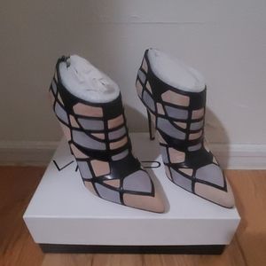 Via Spiga Franchesca Booties